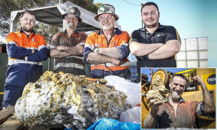 Gold nuggets reveal secrets csiro inner their nugget kg slice thin victoria taken middle cut two silver worth weight alloy